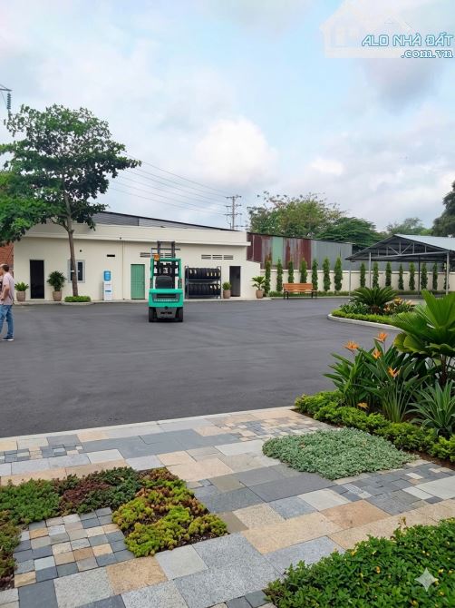 BÁN ĐẤT TẶNG KHO MẶT TIỀN QUỐC LỘ 1A SÁT CHỢ BÌNH CHÁNH - 37X55M FULL THỔ CƯ GIÁ CHỈ 27TR/ - 3