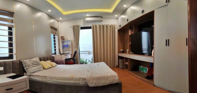 Bán nhà riêng Phố Trần Bình, 35m2, 4 tầng, mt 3.8m, dòng tiền, nhỉnh 7 tỷ