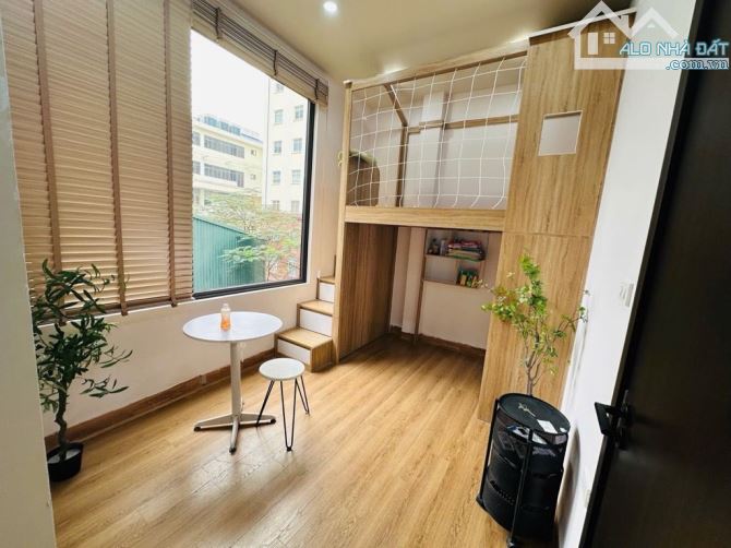 Lô Góc , Kinh Doanh , Vị Trí Vip , Trung Tâm Cầu Giấy , 5 Tầng , 16.5 Tỷ