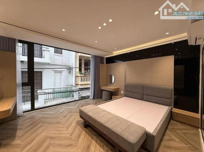 SIÊU PHẨM Ô TÔ VÀO NHÀ PHỐ ĐỘI CẤN - CHỦ MÓT BÁN GIÁ THƯƠNG LƯỢNG TỐT