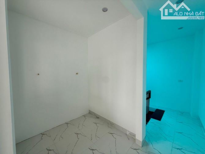 NHÀ ĐẸP - TT BA ĐÌNH - HOÀNG HOA THÁM - 36M - 5 TẦNG - MẶT TIỀN 3.5M - GIÁ 10.6 TỶ