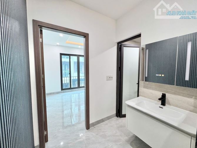 🔥 BÁN NHÀ 5 TẦNG TĐC VINHOMES RIVERSIDE – SỞ DẦU, HỒNG BÀNG – ĐƯỜNG 11M Ô TÔ TRÁNH NHAU - 8