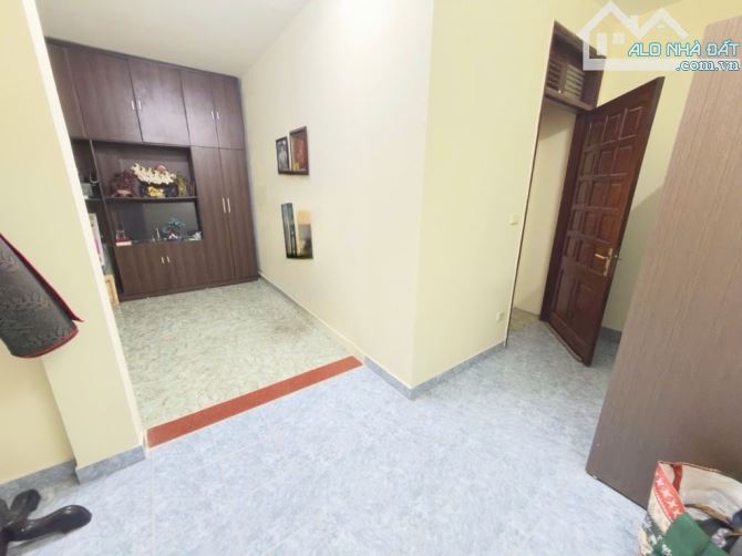 BÁN NHÀ - TT BA ĐÌNH - ĐỘI CẤN - 30M - 6 TẦNG - MẶT TIỀN 6.1M - GIÁ 7.6 TỶ