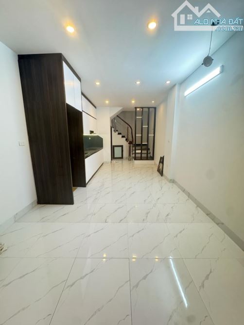 Bán gấp nhà mới 5 tầng lô góc thoáng Phố Xuân La Tây Hồ 35M*2 giá hơn 9 tỷ