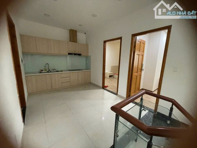 Chính chủ cho thuê nhà Lam Sơn P2 Tân Bình 7.5x17m nhà 2 lầu tiện làm văn phòng giá 50 tr - 1