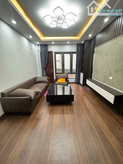 Bán gấp nhà mới 5 tầng lô góc thoáng Phố Xuân La Tây Hồ 35M*2 giá hơn 9 tỷ - 1