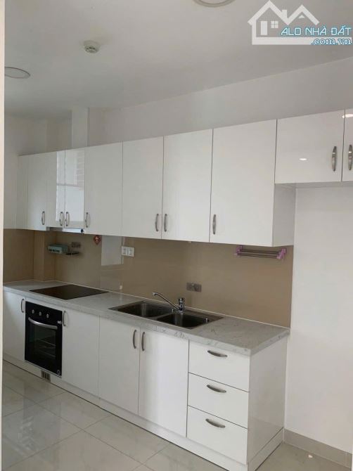 Nhà mới, 74m2, 2PN, 2WC, giá 9tr5/th, Carillon 2, Trịnh Đình Thảo, TP. - 1