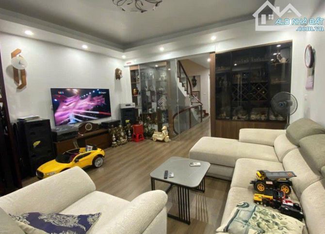 NHÀ 65*5T TƯƠNG MAI, NGÕ Ô TÔ TRÁNH, GARA, 3 MẶT THOÁNG - 1