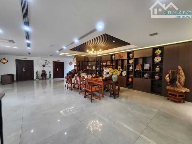 TÒA NHÀ 250M2 SÀN - 9 TẦNG – MT 10M – SÁT TRỤC GIẢI PHÓNG MỞ RỘNG - 1