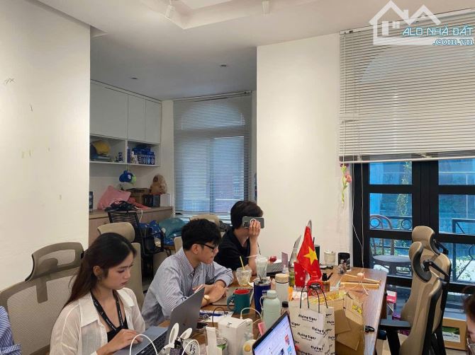 BÁN NHÀ PHỐ ĐẶNG VĂN NGỮ – Ô TÔ TRÁNH – VỊ TRÍ VÀNG XÂY TÒA VĂN PHÒNG - VÀI BƯỚC RA XÃ ĐÀN - 2