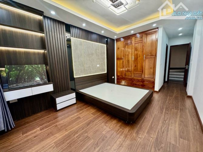 Bán gấp nhà mới 5 tầng lô góc thoáng Phố Xuân La Tây Hồ 35M*2 giá hơn 9 tỷ - 2