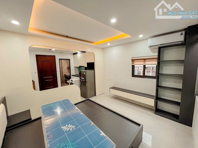 HIẾM NHÀ DÒNG TIỀN ĐỘI CẤN BA ĐÌNH 90M 8 TẦNG 27 TỶ DOANH THU 1.6 TỶ/NĂM