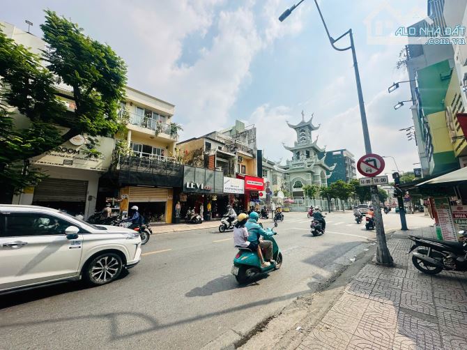 Cho thuê nhà MT đường Lê Văn Sỹ , Q. Phú Nhuận(4x23m- 3 Tầng) Giá chỉ: 59 triệu/tháng - 2