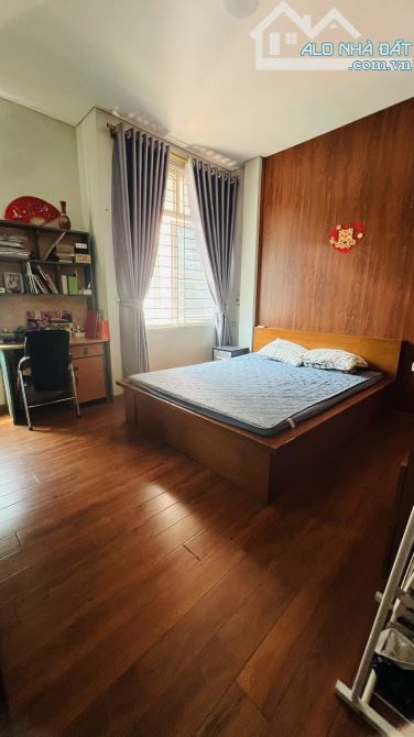 BÁN NHÀ BA ĐÌNH 70M RA MẶT PHỐ NGÕ THÔNG 3 GÁC NHÀ DÂN XÂY 9 TỶ