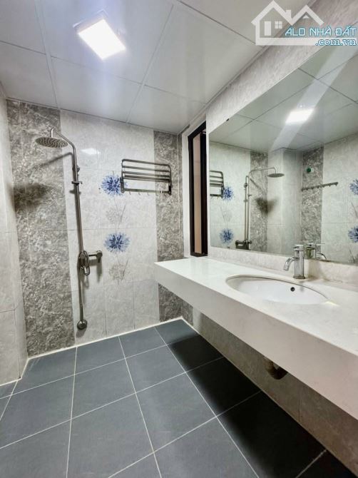 Bán gấp nhà mới 5 tầng lô góc thoáng Phố Xuân La Tây Hồ 35M*2 giá hơn 9 tỷ - 5