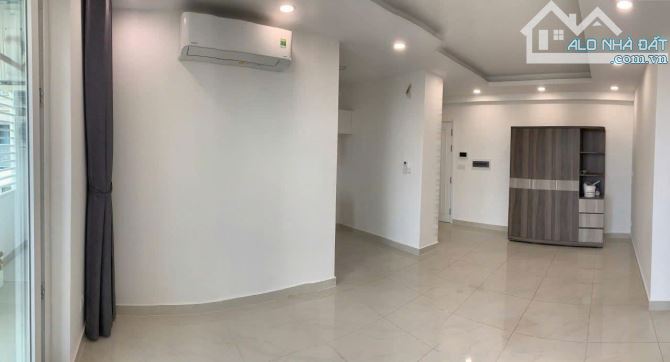 Nhà mới, 74m2, 2PN, 2WC, giá 9tr5/th, Carillon 2, Trịnh Đình Thảo, TP. - 9