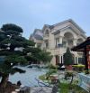 - Bán nhà đuòng Hoàng Diệu – Gần Nguyễn Văn Linh, Hải Châu. DT 176,4 M2 – Giá 27 Tỷ TL.