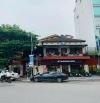 CHO THUÊ NHÀ LÔ GÓC PHỐ NGUYỄN DU 180M2 X 4T , MẶT TIỀN 20M CỰC ĐẸP