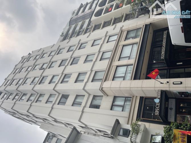 Bán Khách Sạn Mặt Phố Hàng Trống, 150m 9 tầng gần 50 Phòng Vip giá 118 tỷ