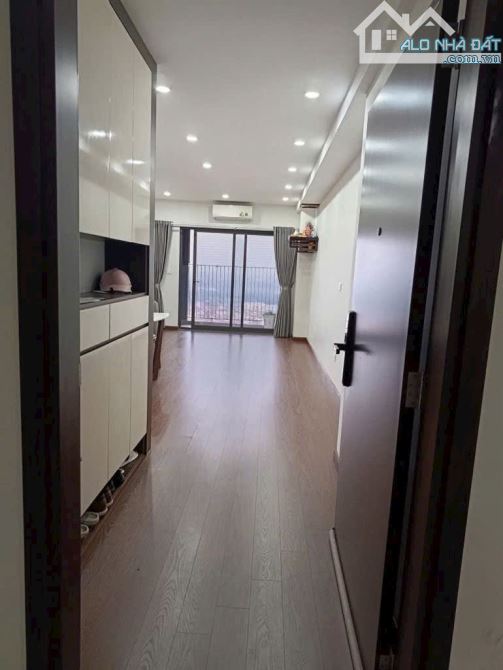 Căn hộ Lô góc Intracom Nhật Tân. Nội thất đầy đủ - 1