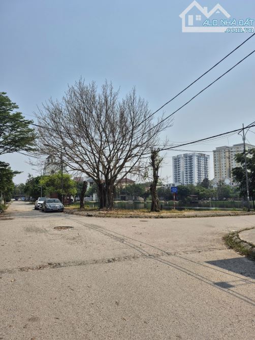 Bán 345m2 Đất Lô Góc Siêu Đẹp Kinh doanh Lối 2 Lê Bá Tùng - Vinh Tân - 3