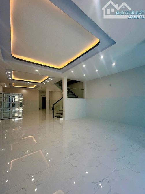 NHÀ BÁN KDC BH 13T5 TL - MẶT TIỀN ĐƯỜNG NHỰA 12m - 6 x 20 - Trệt 2 lầu BTCT - 6PN 6WC. - 4
