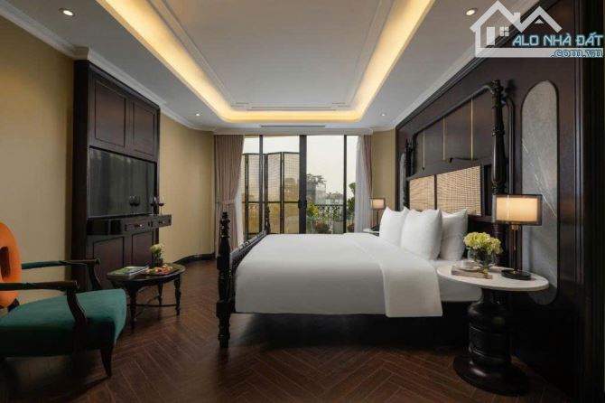 Bán Khách Sạn Phố Cổ Hoàn Kiếm 4 Sao 10 Tầng 60 Phòng, Nhà Hàng, Bể Bơi Đẳng Cấp