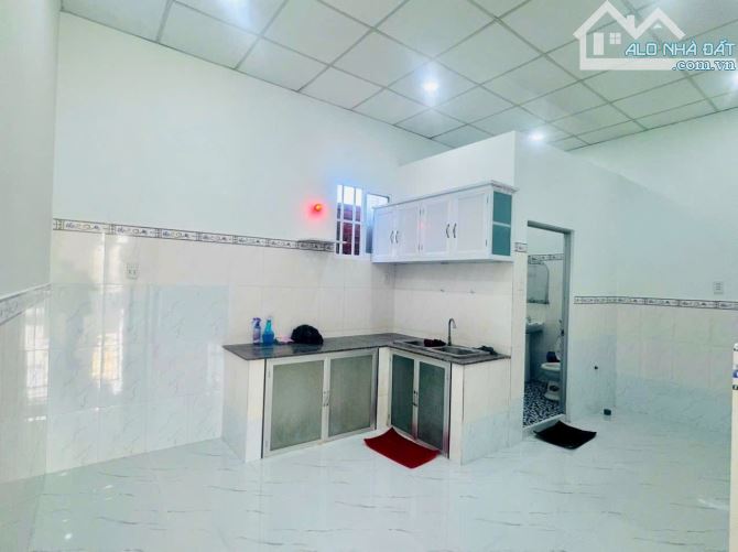 Nhà Cấp4 80m2/1tỷ350triệu nhà dân đông cách Nhựa Lôc Hậu tầm 200m Mỹ Lộc-Cần Giuộc - 6
