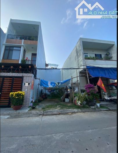 Bán Đất Đường Bình Hòa 15-DtT 71m2- Hướng Đông Nam-Sát Thăng Long-Quận Cẩm Lệ-Gía 5,7Tỷ