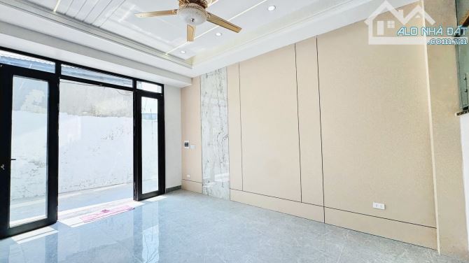 Bán nhà 4 tầng gần ngay Tái Định Cư, Kiến Thiết, Sở Dầu, Hồng Bàng giá 3,95 tỷ