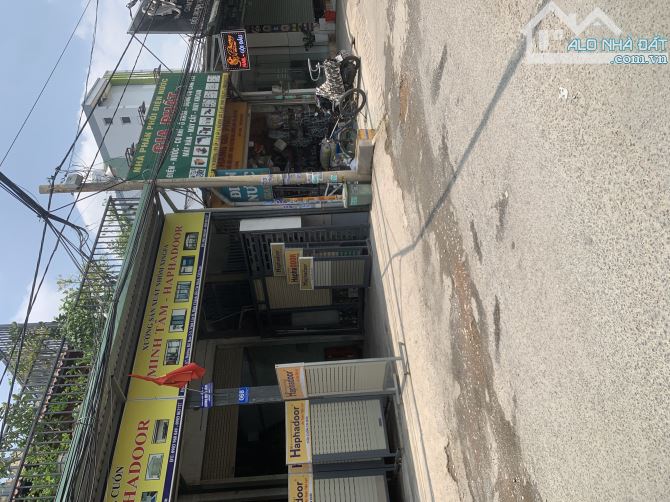 Nhà nát vừa ở vừa kinh doanh tiện xây dựng mới