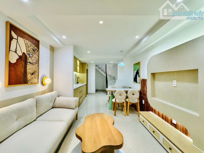 Bán nhà hẻm Nguyễn Đình Chiểu, Phú Nhuận, DT 40m2, 3 tầng, 3PN, full nội thất, 6.6 tỷ