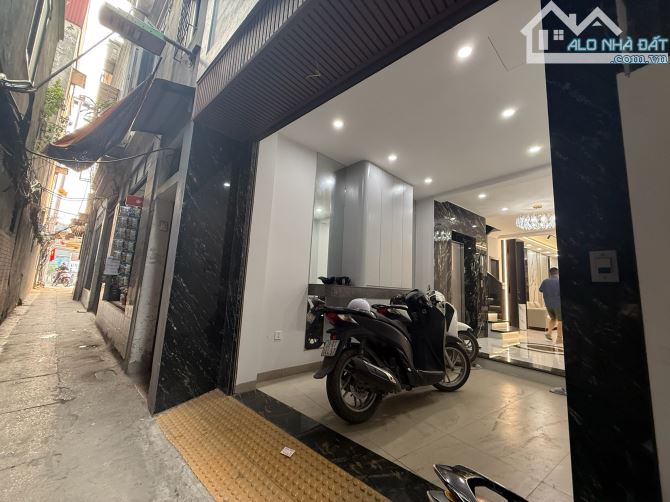 Siêu phẩm – 5m ra mặt phố – Hiếm cực kỳ – 6 tầng thang máy – Ở ngay