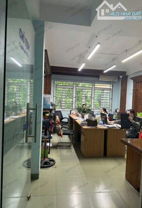 BÁN NHÀ NGHĨA ĐÔ 65m2 × 5T. GARA Ô TÔ - HAI THOÁNG + 2 Ô TÔ TRÁNH ĐỖ + VỈA + VĂN PHÒNG