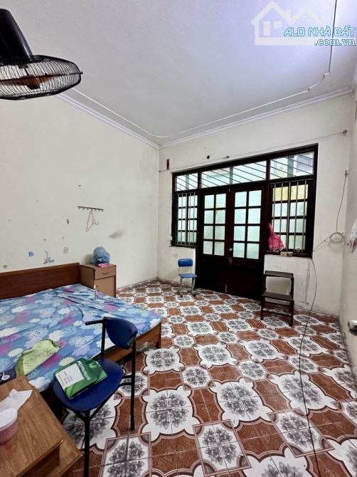 Cho thuê nhà nguyên căn 60m2 phố Thượng Thanh, Long Biên, HN. - 2
