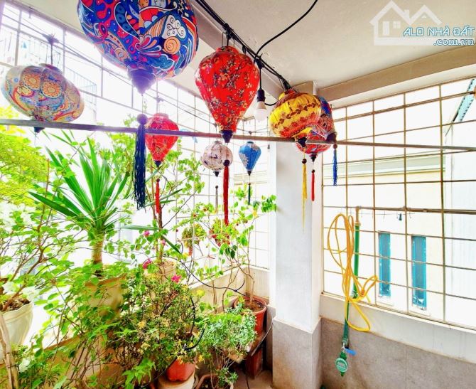 Lô góc 5 tầng khu Châu Long - Phó Đức Chính: 30m x 5 tầng, trên ở dưới kinh doanh