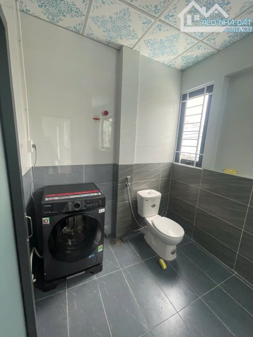 Bán nhà 1 trệt 1 lầu 100m2 sổ riêng thổ cư đường ô tô (P. Hiệp Hoà) nay P. Trấn Biên 4ty5 - 5