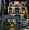 Bán khách sạn 35 tỷ dòng tiền 150tr/th tổng 36 phòng CHDV full kín vận hành 1000m2 sử dụng