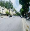 Bán đất Bùi Huy Bích, 200m2 x mặt tiền 12m, lô góc, chia lô, vỉa hè ô tô tránh,giá 35.5 tỷ