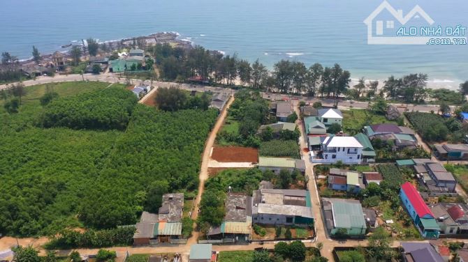 ĐẤT BIỂN CỬA TÙNG 100M RA BIỂN – LÔ GÓC 2 MẶT TIỀN FULL ĐẤT Ở