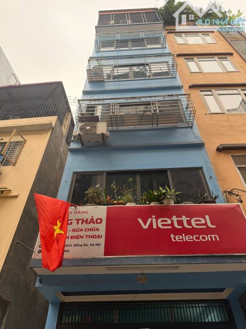 Cho thuê nhà 6 tầng mặt phố Đê La Thành nhỏ hợp làm công ty, văn phòng, cửa hàng,Spa...