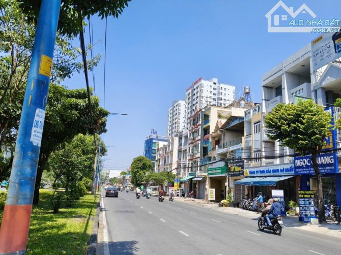 Cho thuê căn góc 2MT ngang 12 , đường Trần Văn Giàu,5phút tới Aeon Bình Tân - 1
