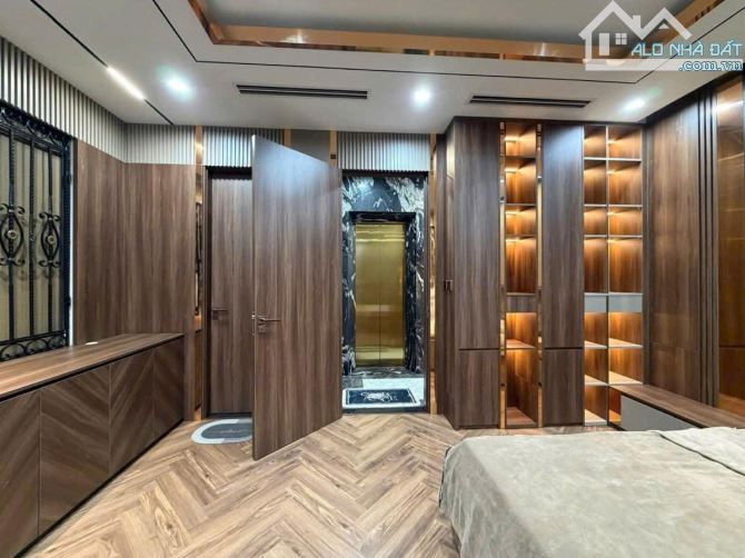 CC BÁN CHUNG CƯ CAO CẤP 162 HOÀNG HOA THÁM, BA ĐÌNH 165M² VIEW THẲNG HỒ TÂY