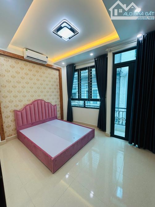 Chính chủ cần bán căn 60m2 3 mặt thoáng, ô tô đỗ trước cửa - 2