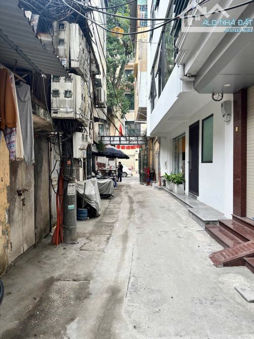 17 TỶ LÝ NAM ĐẾ - HOÀN KIẾM. ( PHÂN LÔ QUÂN ĐỘI ) - DT 35 M2 x 6 TẦNG – Ô TÔ ĐỖ CỬA