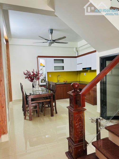 Chính chủ cần bán căn 60m2 3 mặt thoáng, ô tô đỗ trước cửa - 3