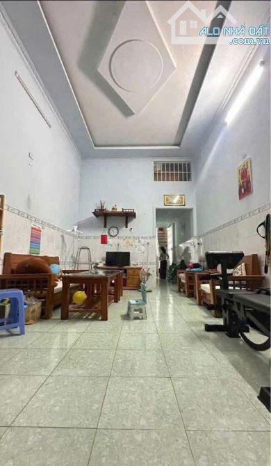 BÁN NHÀ C4 GÁC LỬNG KP1 TÂN HIỆP BH SỔ THỔ CƯ – ĐƯỜNG Ô TÔ – SÁT CHỢ CHỈ 2TY850 - 3