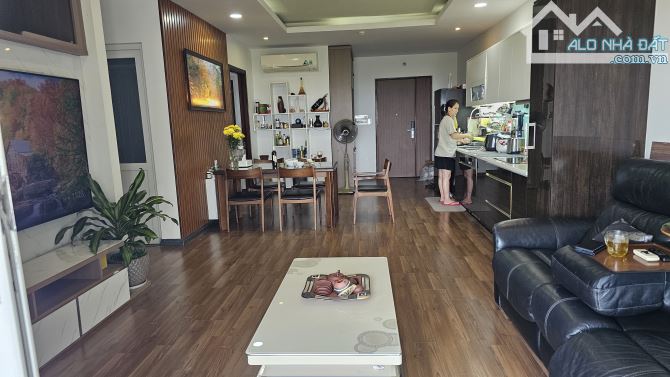 cho thuê căn hộ 3 phòng ngủ cao cấp