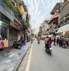 Bán nhà Mặt Phố Hàng Đường, Đường 2 chiều Kinh doanh sầm uất