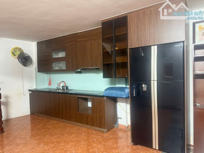 Bán nhà Đội Cấn 40m2, lô góc 2 thoáng, vài bước ra ô tô, dân xây chắc chắn giá chỉ 7,9 tỷ